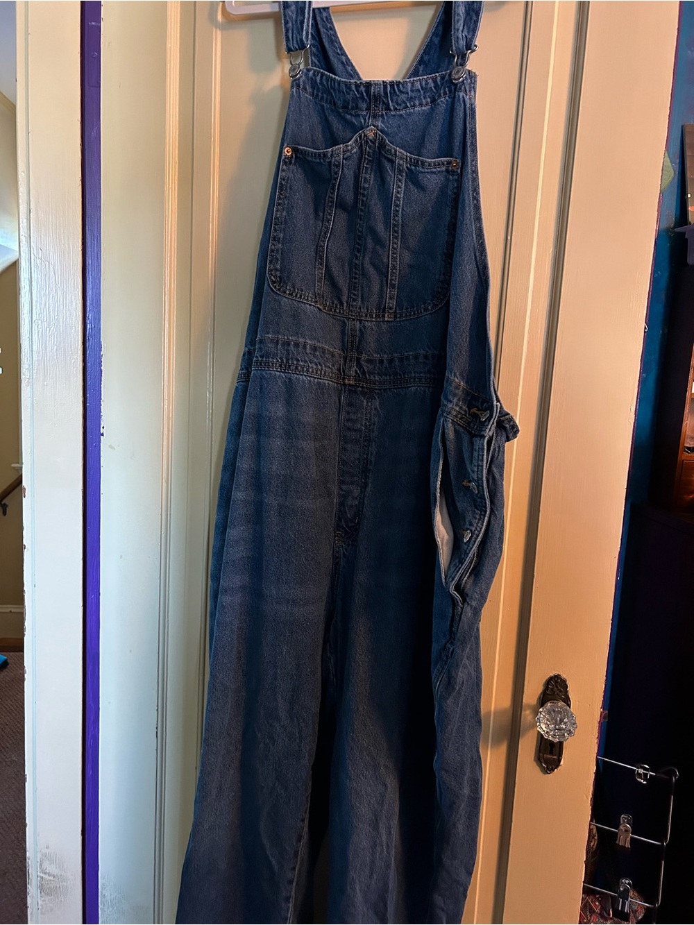Old Navy Denim slouchy straight Overalls in Blue Wash 28w